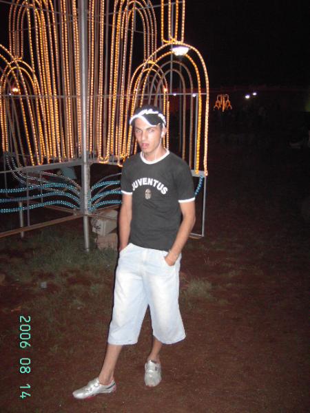 Devant le shératon d'Oran..été 06