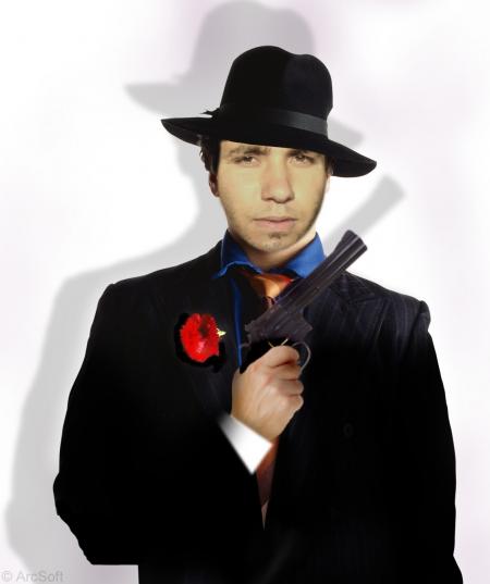 Mefies toi khalil..c l'inspecteur Fouad.